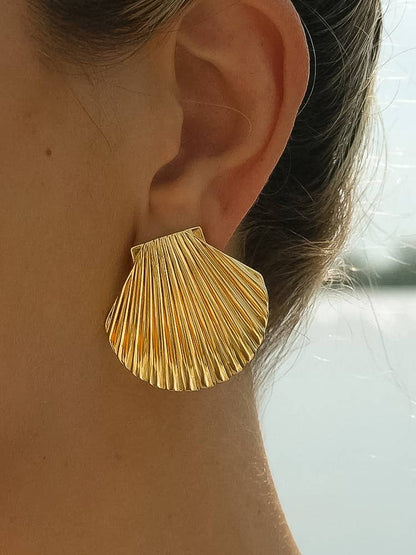 Cèpe 18K Gold Non-Tarnish Shell Studs